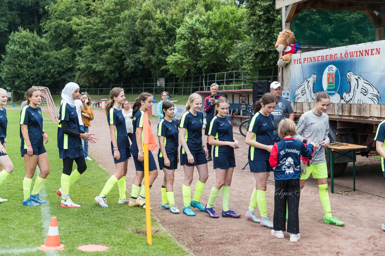 Bild 159 - Loewinnen Cup